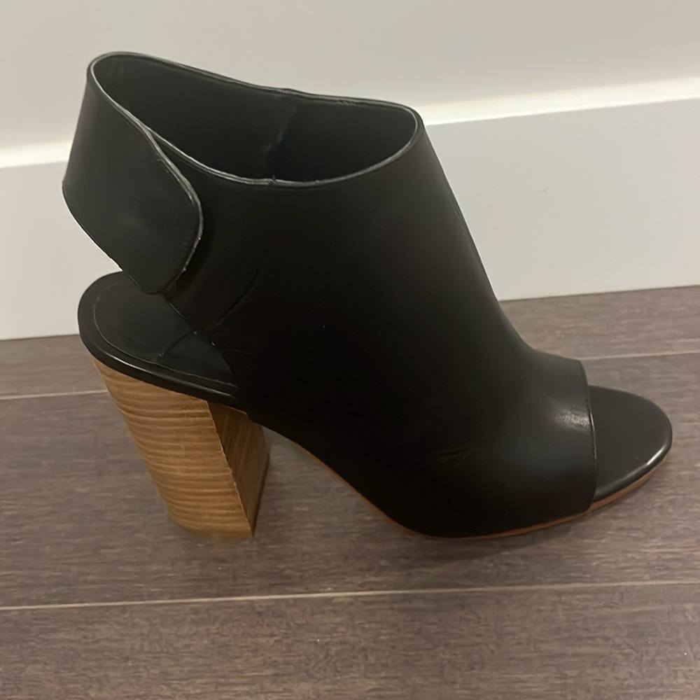 Tony Bianco heels